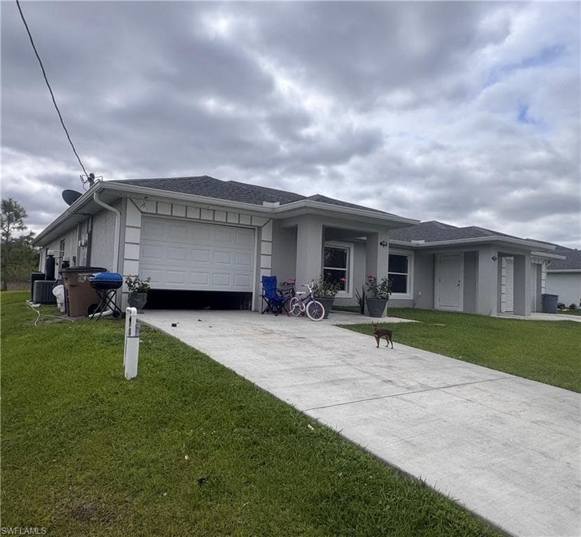 1114-1116 Augusta St E, Lehigh Acres, FL 33974-11