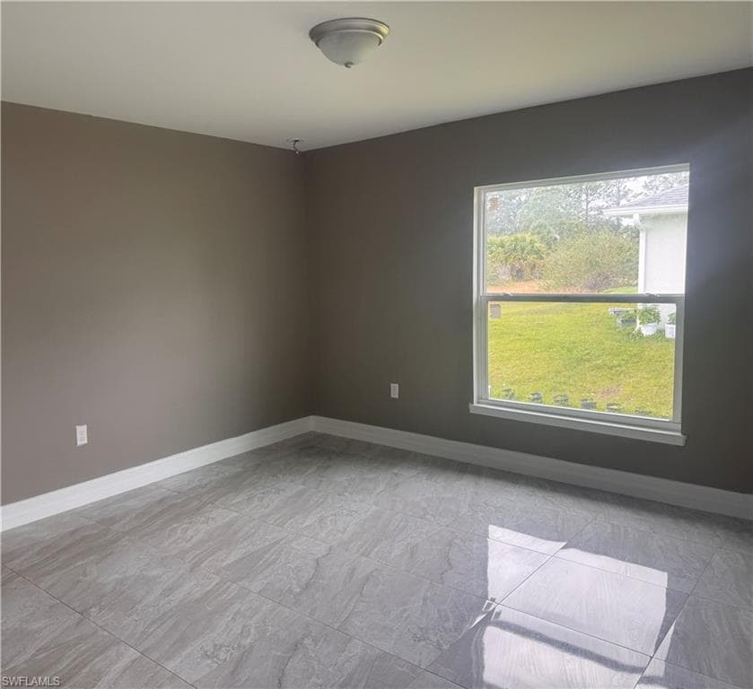 1114-1116 Augusta St E, Lehigh Acres, FL 33974-15