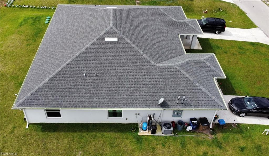 1114-1116 Augusta St E, Lehigh Acres, FL 33974-7