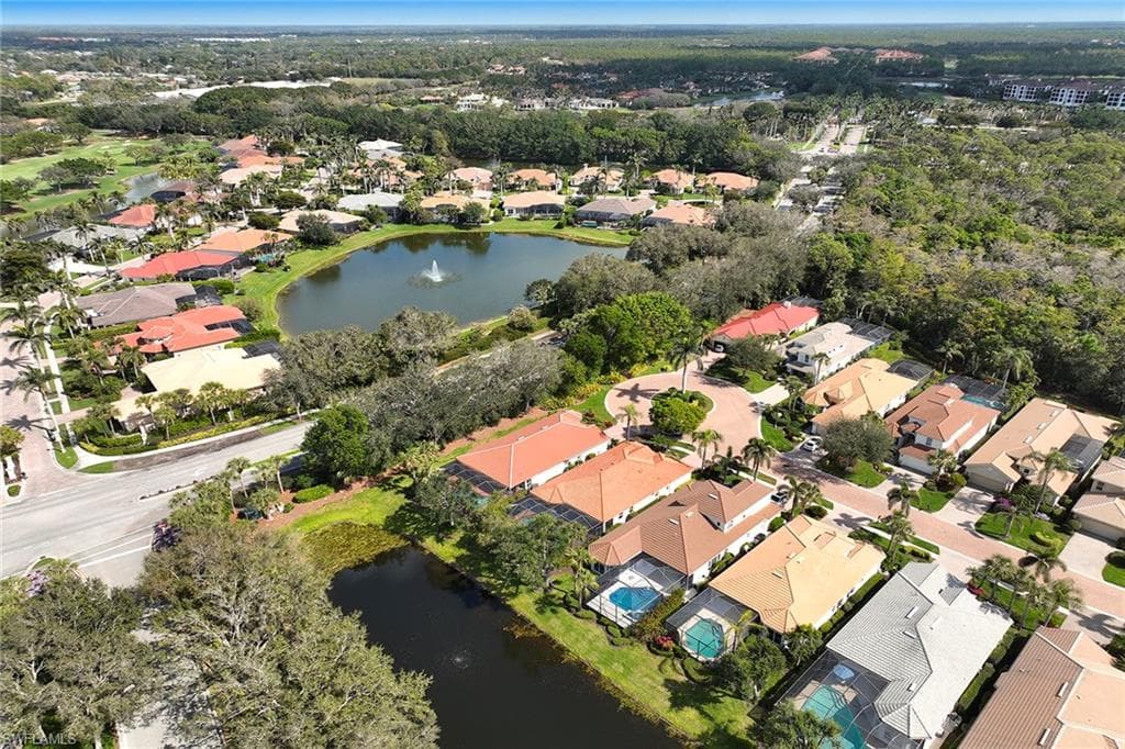 9301 Troon Lakes Dr, Naples, FL 34109-29
