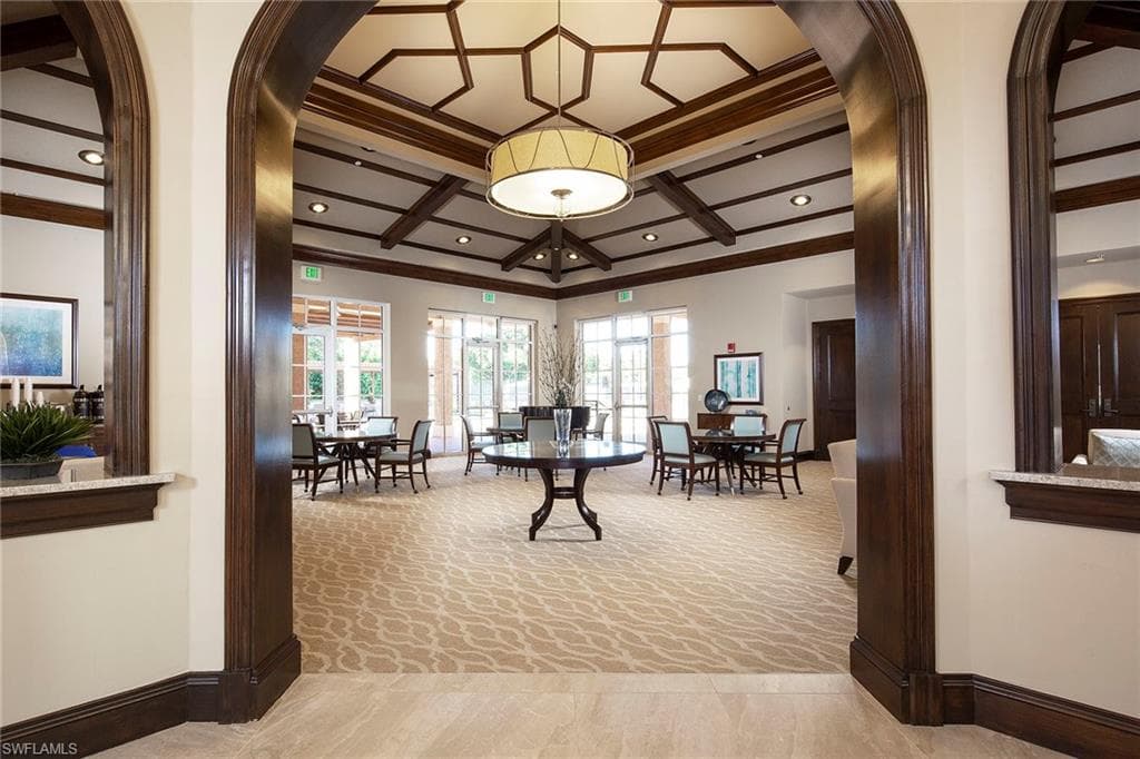 9301 Troon Lakes Dr, Naples, FL 34109-33