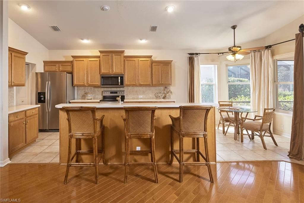 9301 Troon Lakes Dr, Naples, FL 34109-5