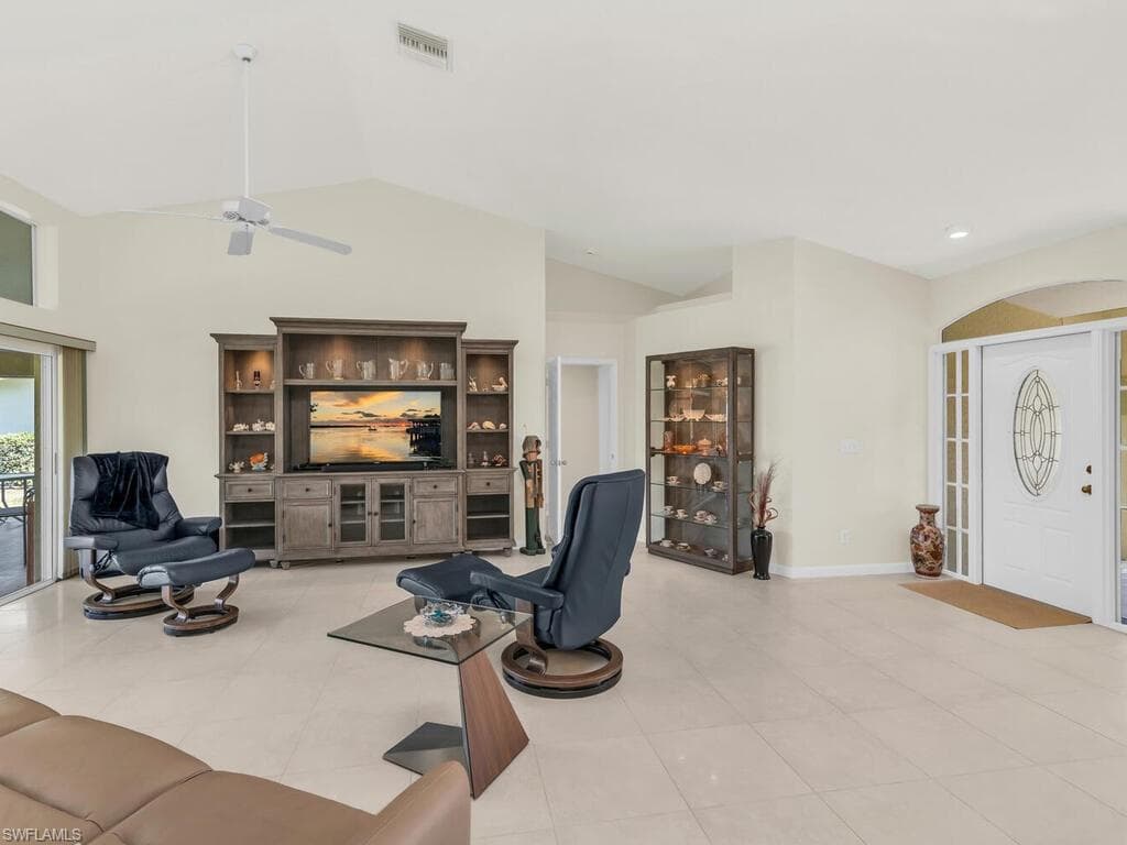 111 Morning Star Cay, Naples, FL 34114-5