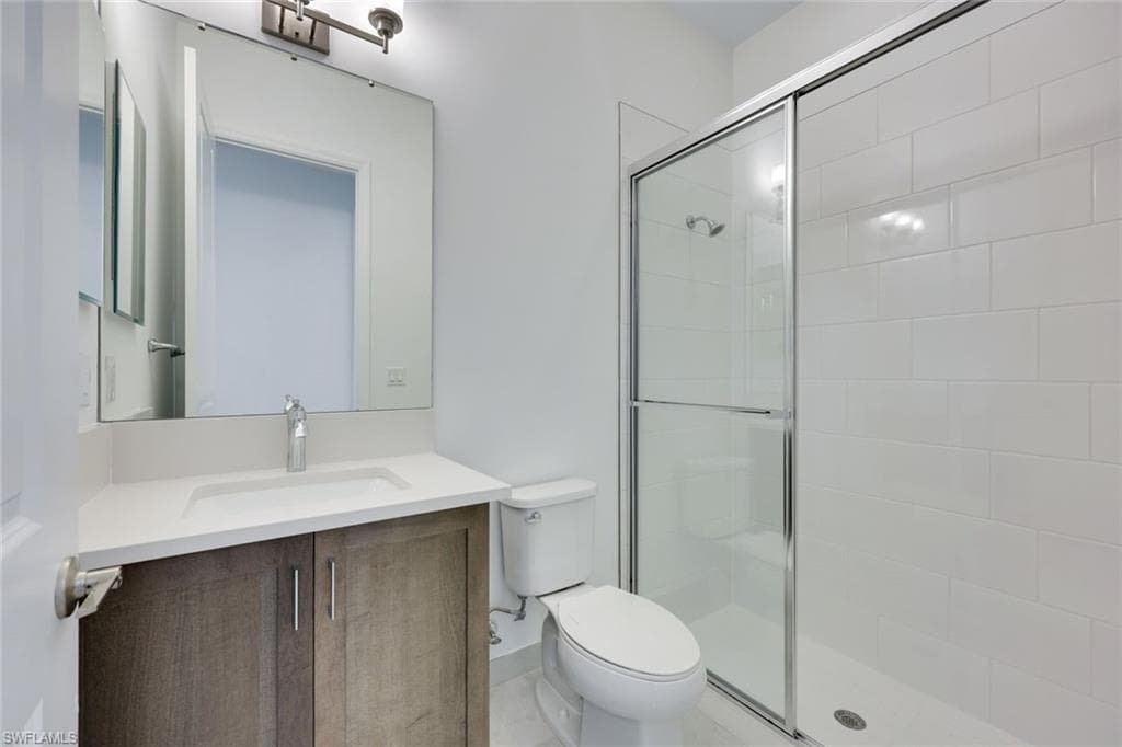 12775 Woodbury Dr, Estero, FL 33928-17