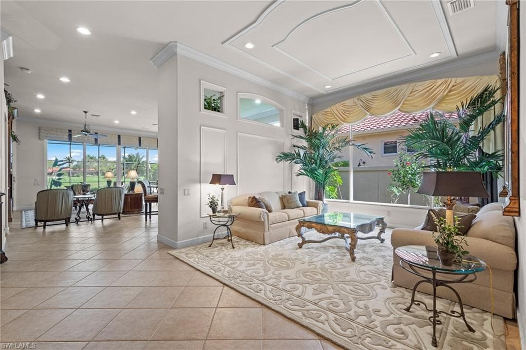1438 Via Portofino, Naples, FL 34108-16