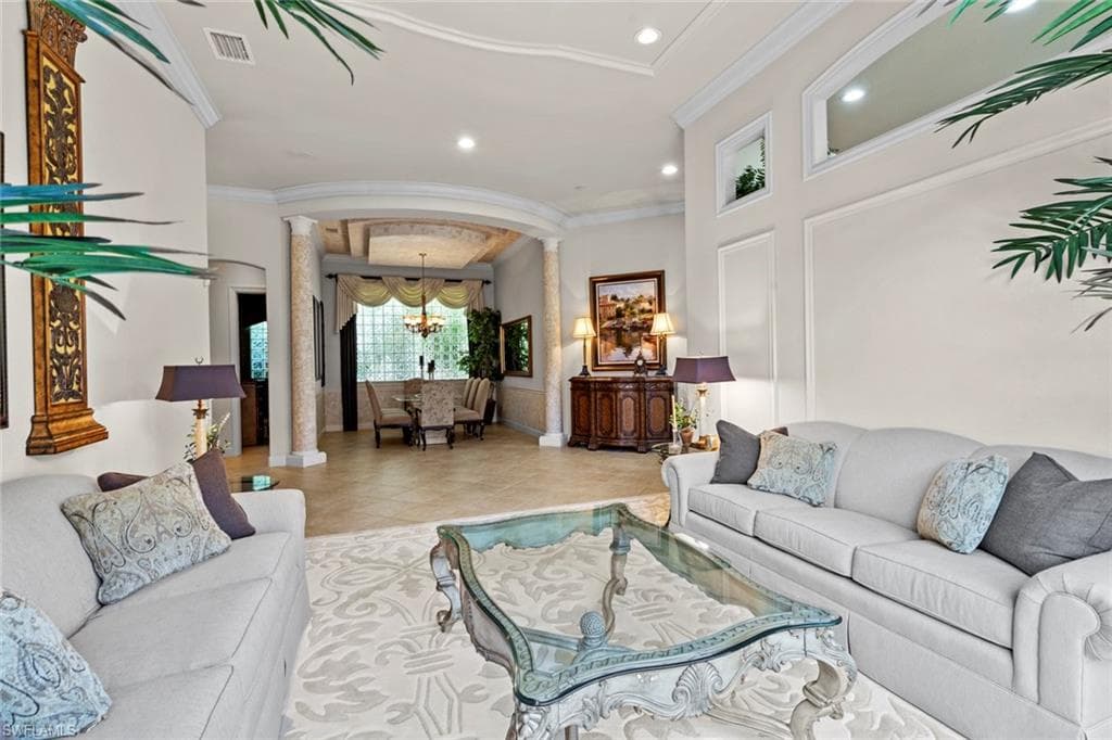 1438 Via Portofino, Naples, FL 34108-18