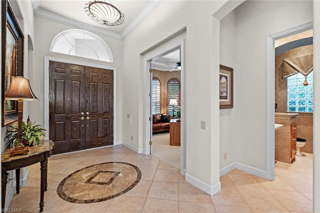 1438 Via Portofino, Naples, FL 34108-5