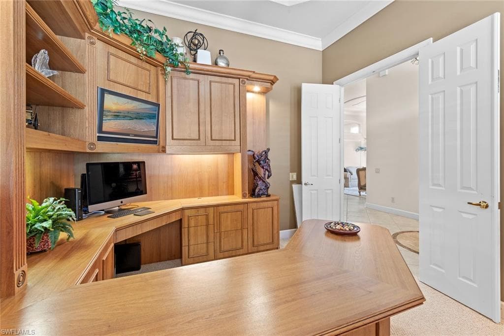 1438 Via Portofino, Naples, FL 34108-7