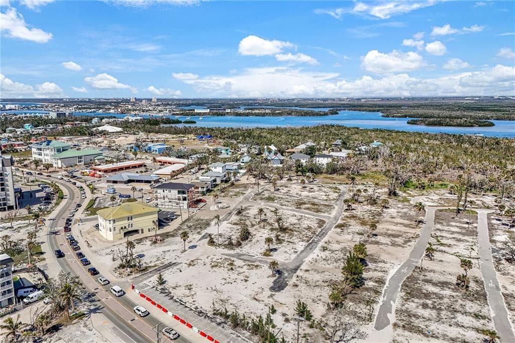 2945 Estero Blvd, Fort Myers Beach, FL 33931-9