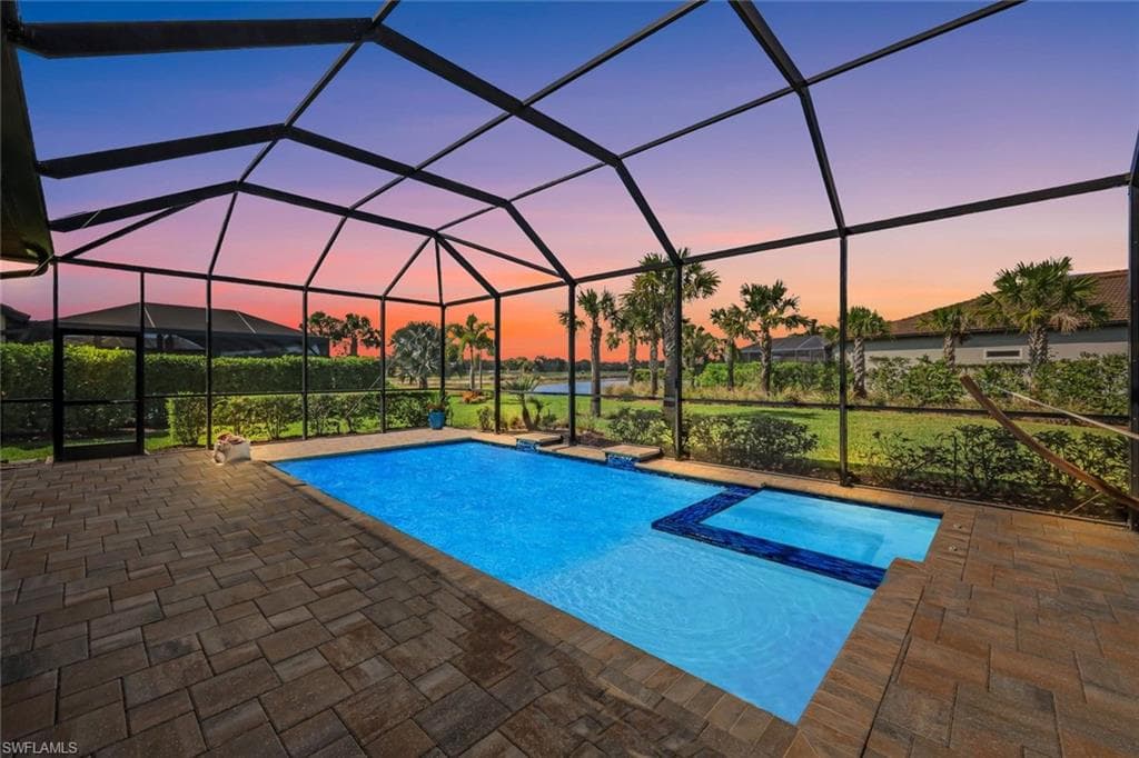 /property-images/225023497-2.jpg
