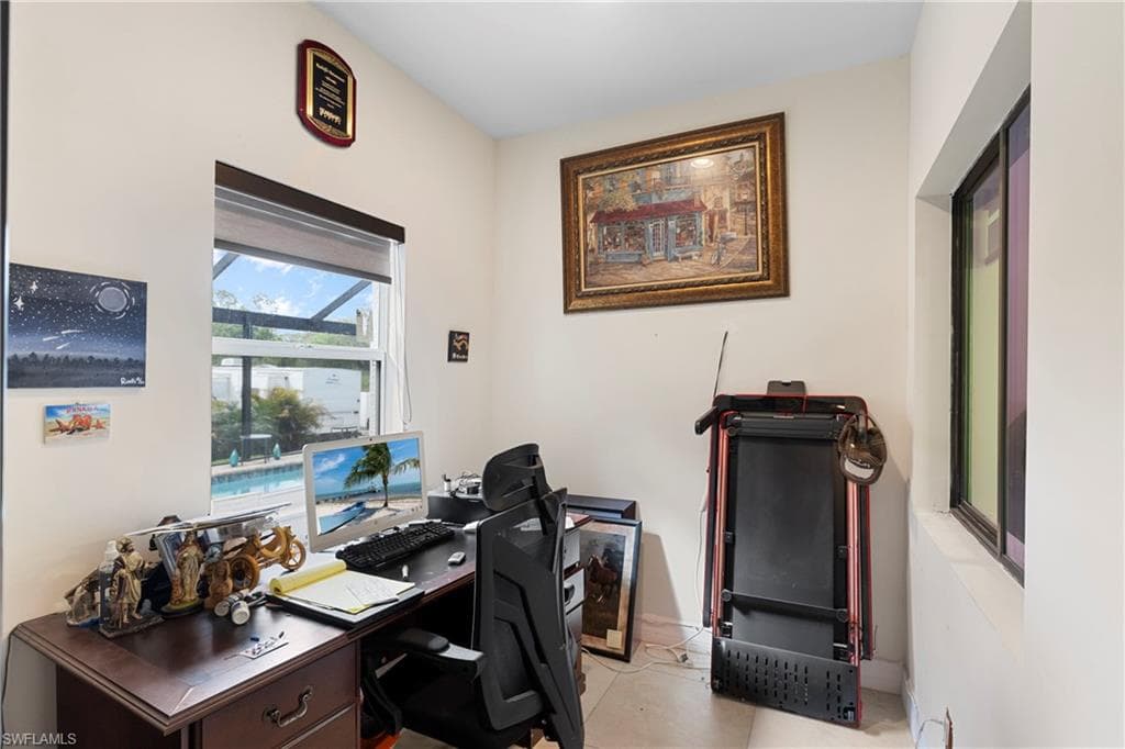 1015 Greenwood Ave, Lehigh Acres, fl 33972-16