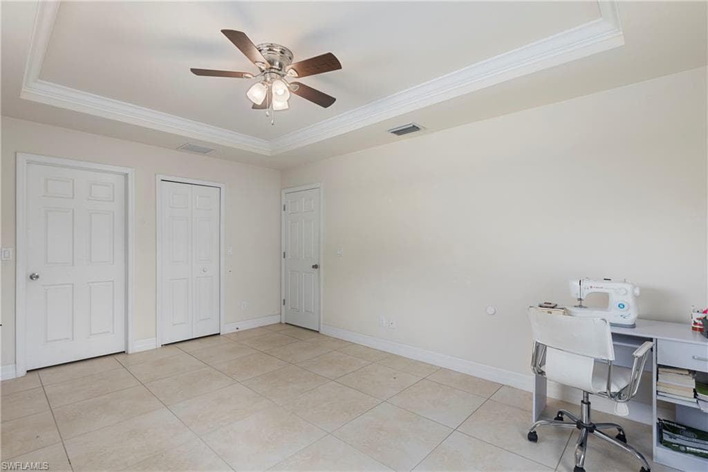 1015 Greenwood Ave, Lehigh Acres, fl 33972-20