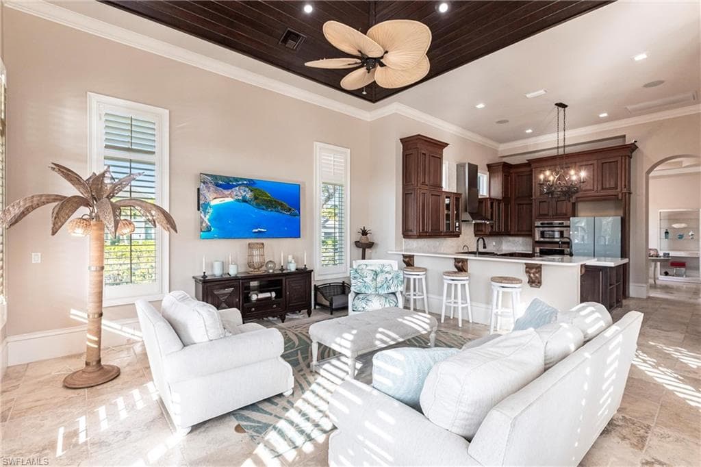 1801 Kingfish Rd, Naples, FL 34102-8