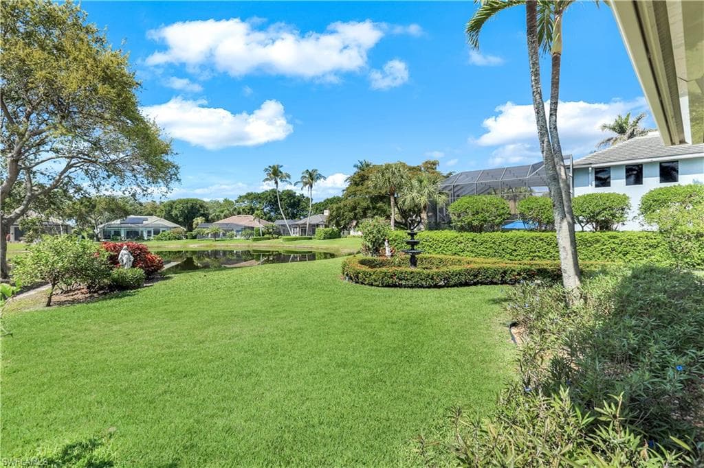 914 Spanish Moss Trl, Naples, FL 34108-42