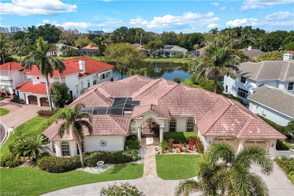 914 Spanish Moss Trl, Naples, FL 34108-45