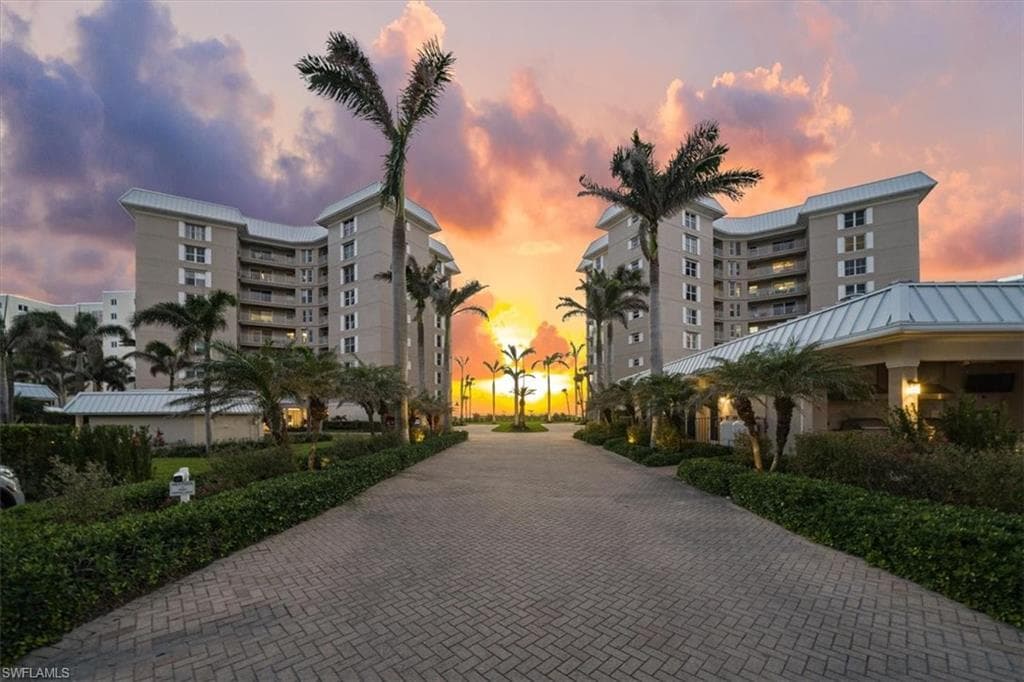 Virtual Tour