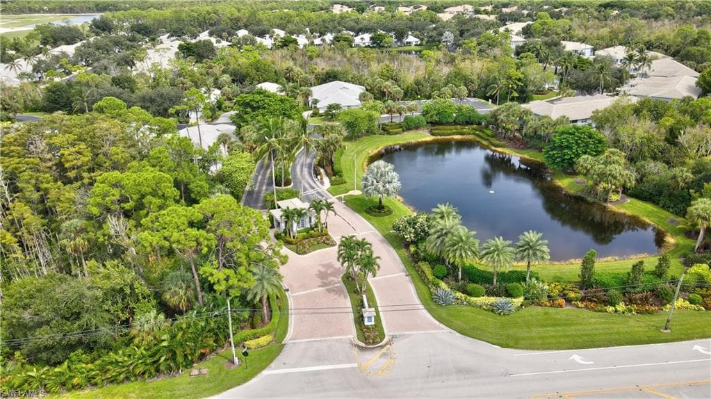 849 Carrick Bend Cir 102, Naples, FL 34110-34