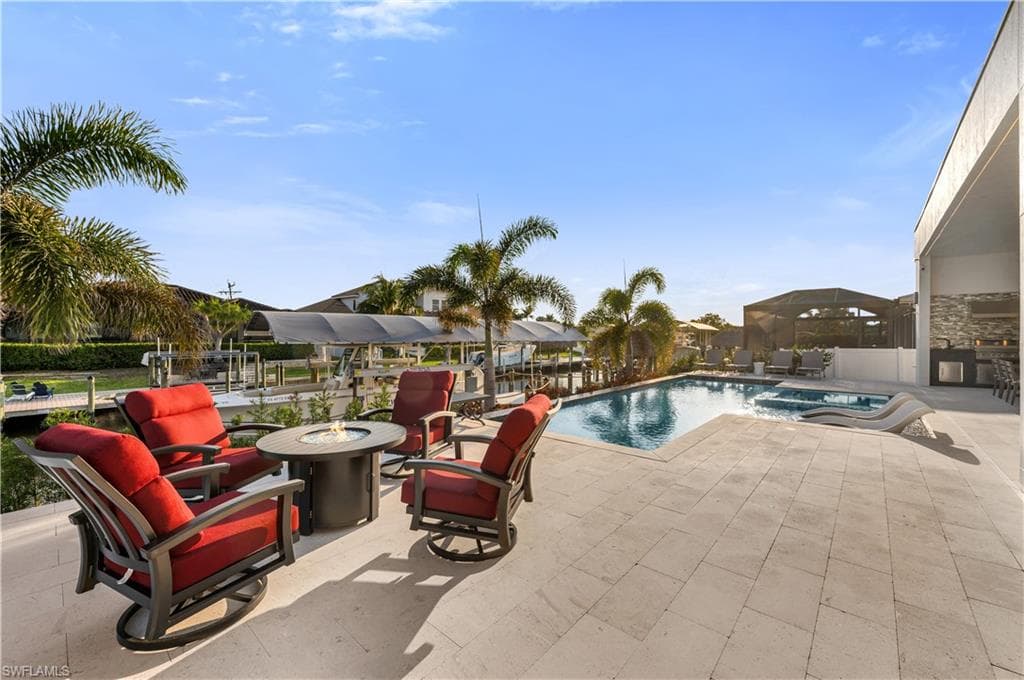 836 Miramar Ct, Cape Coral, FL 33904-35