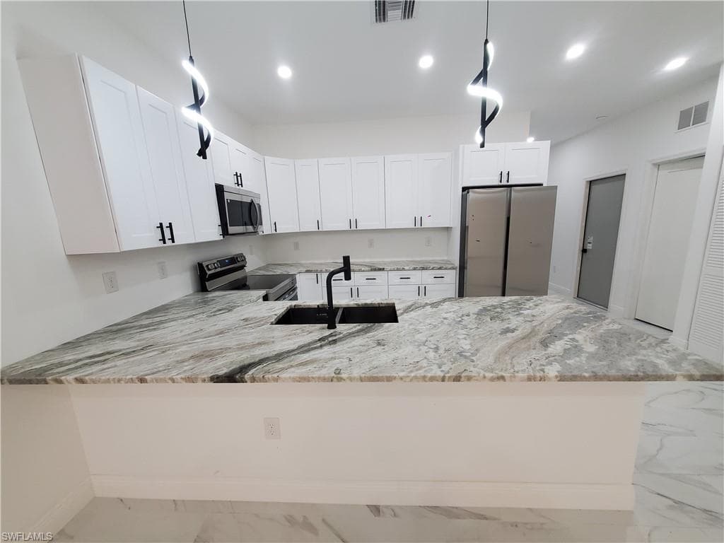 5444-5446 Billings St, Lehigh Acres, FL 33971-9