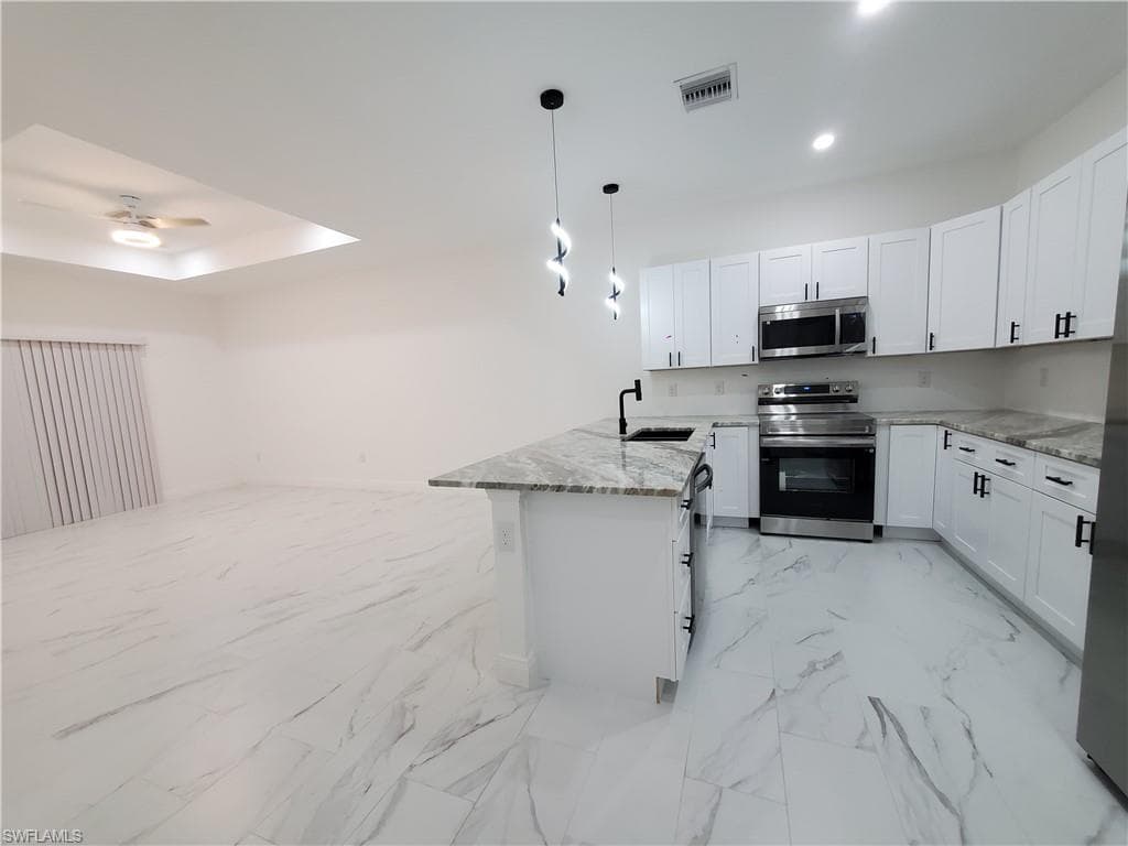 5444-5446 Billings St, Lehigh Acres, FL 33971-21