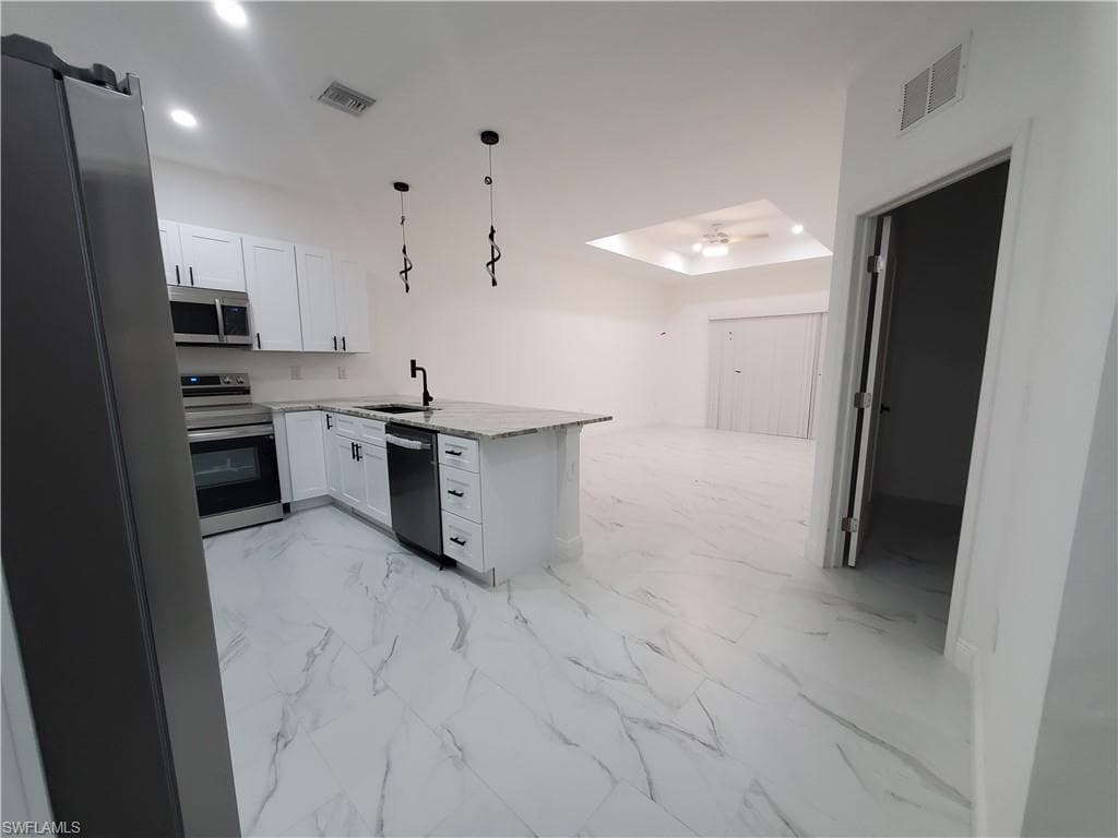5444-5446 Billings St, Lehigh Acres, FL 33971-38
