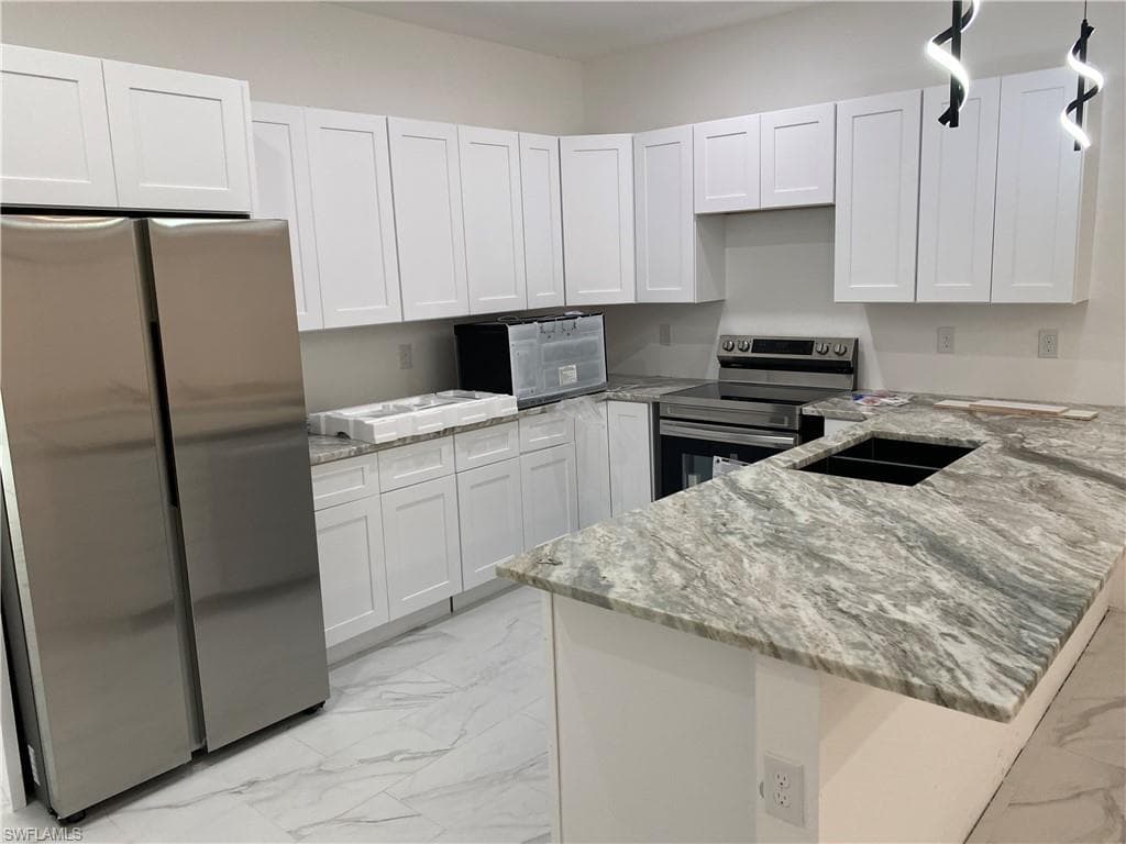 5444-5446 Billings St, Lehigh Acres, FL 33971-42