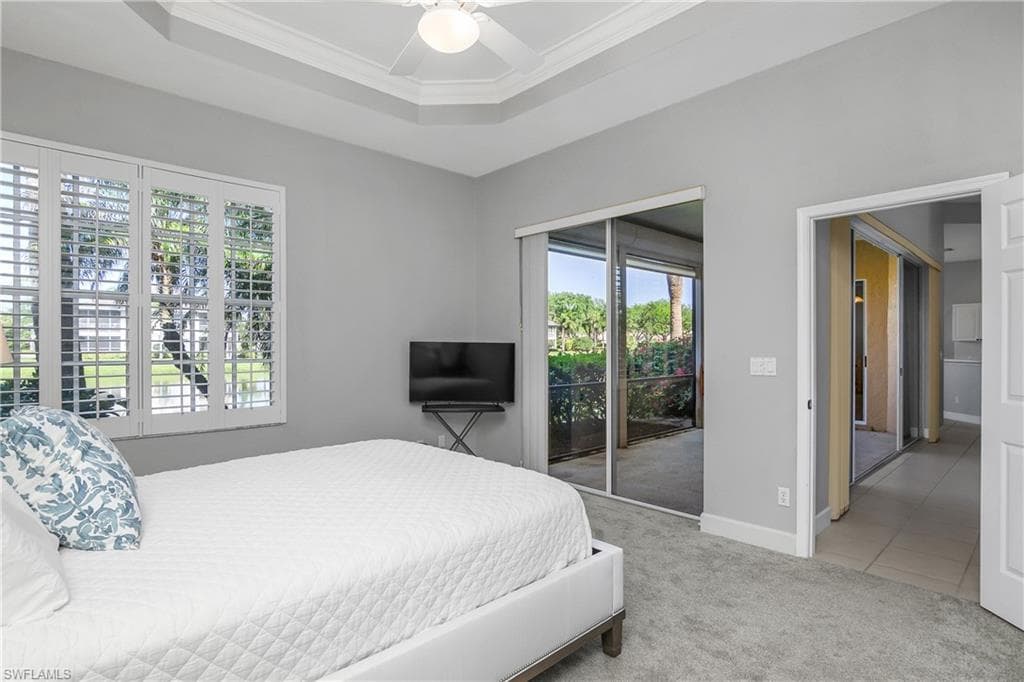 2272 Island Cove Cir, Naples, FL 34109-24