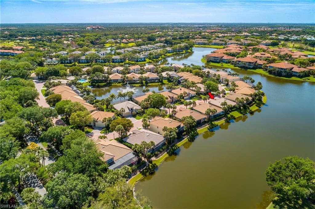 2272 Island Cove Cir, Naples, FL 34109-3