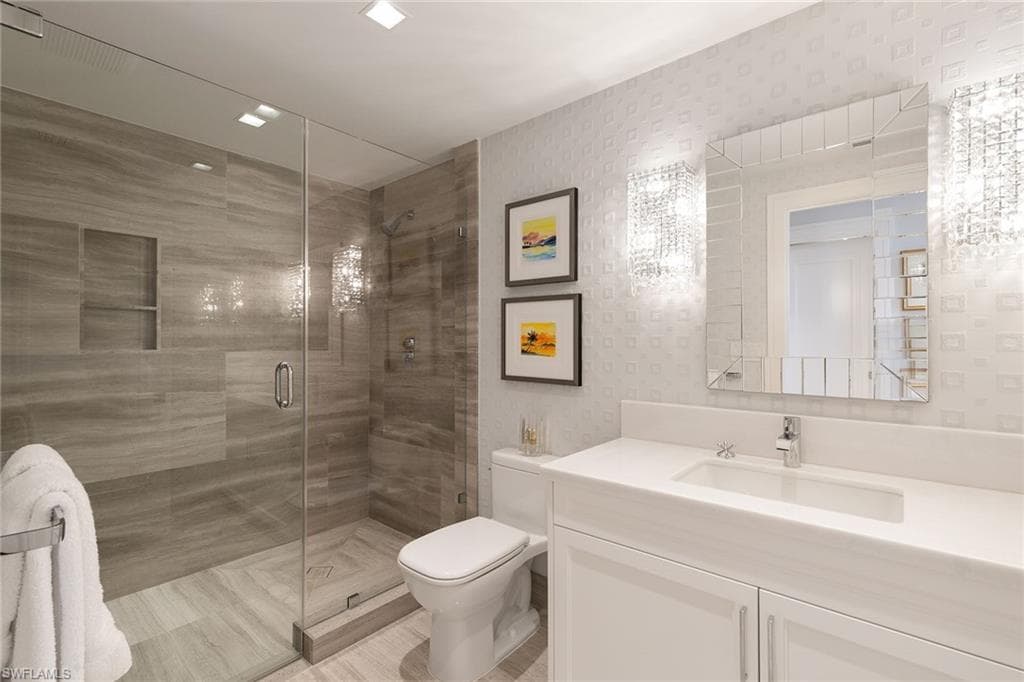 6897 Grenadier Blvd 1202, Naples, FL 34108-34
