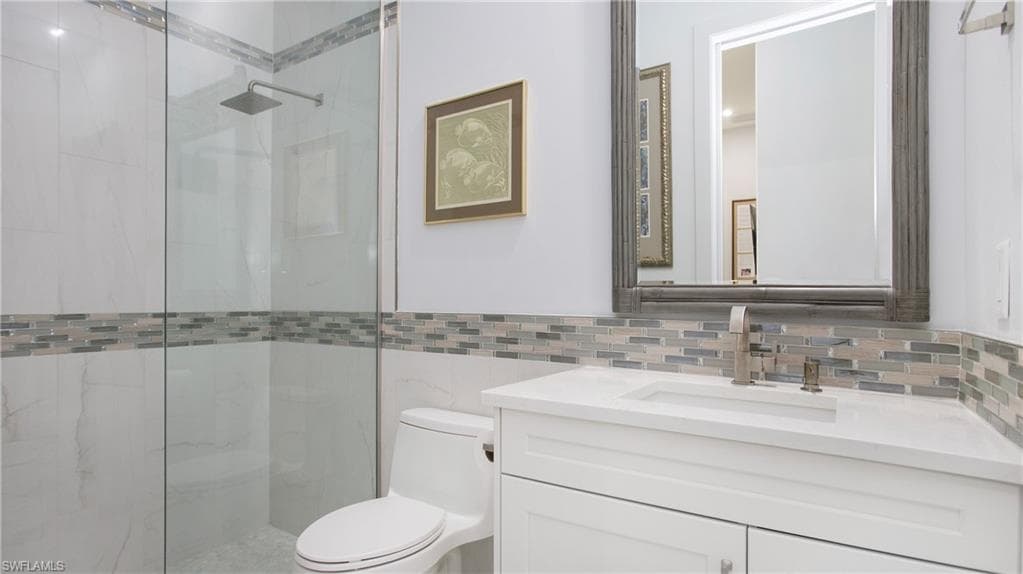 141 Wilderness Cay, Naples, FL 34114-25