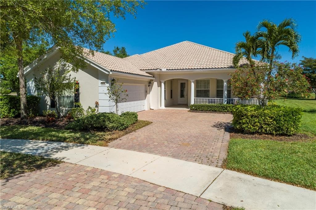 28263 Koi Way, Bonita Springs, FL 34135-8