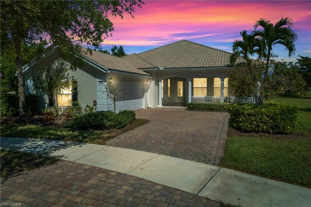 28263 Koi Way, Bonita Springs, FL 34135-1