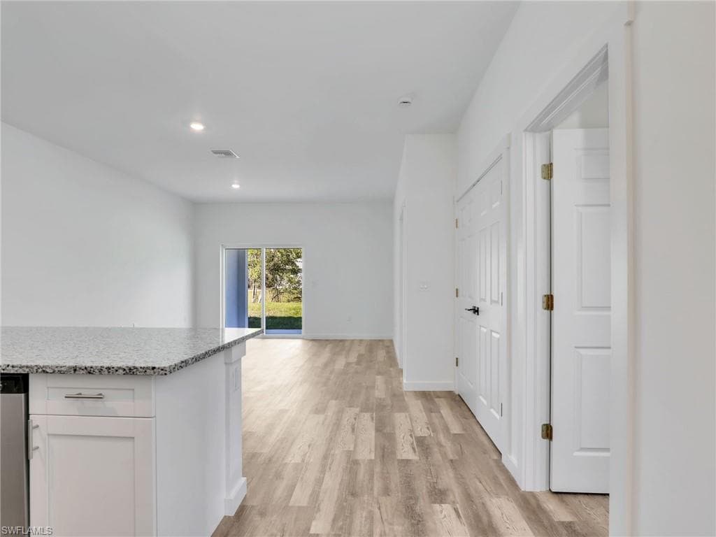 1025/1027 Meadow Rd, Lehigh Acres, FL 33973-9