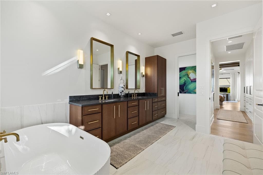 1955 Tarpon Rd, Naples, FL 34102-22