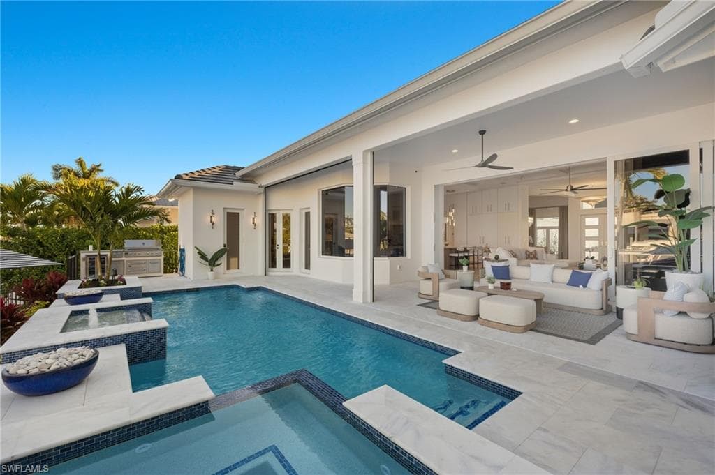 1955 Tarpon Rd, Naples, FL 34102-35