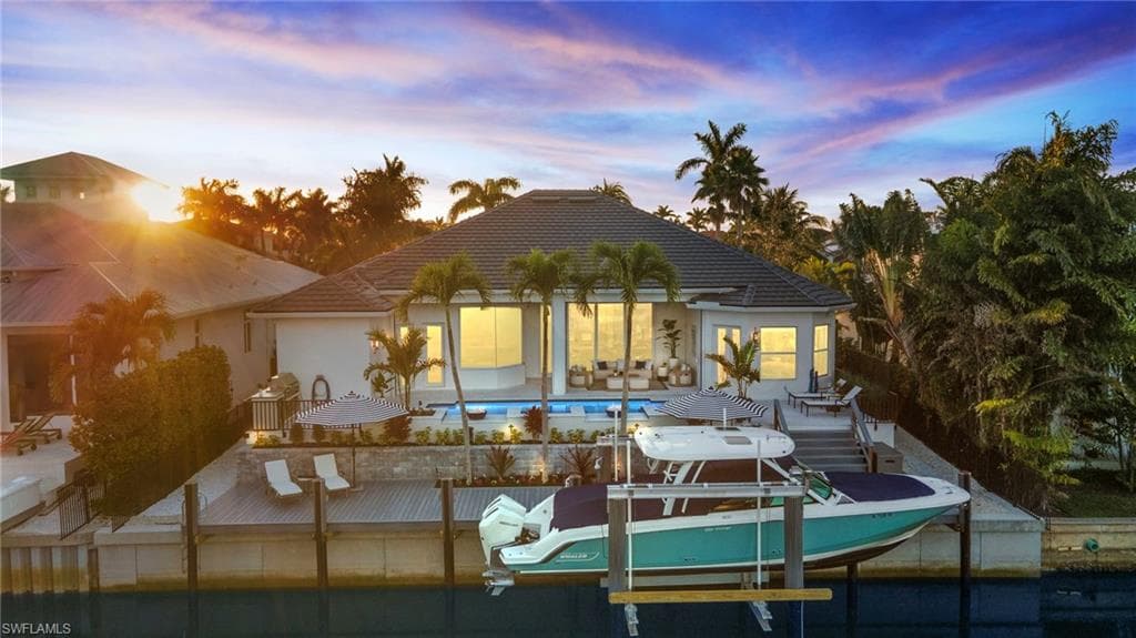 1955 Tarpon Rd, Naples, FL 34102-49