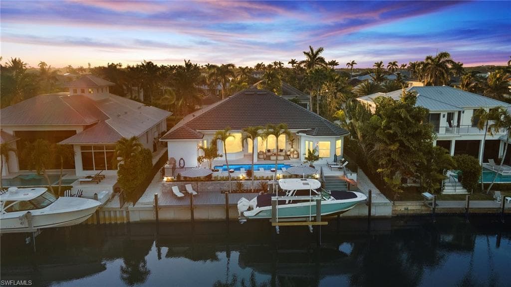 1955 Tarpon Rd, Naples, FL 34102-50