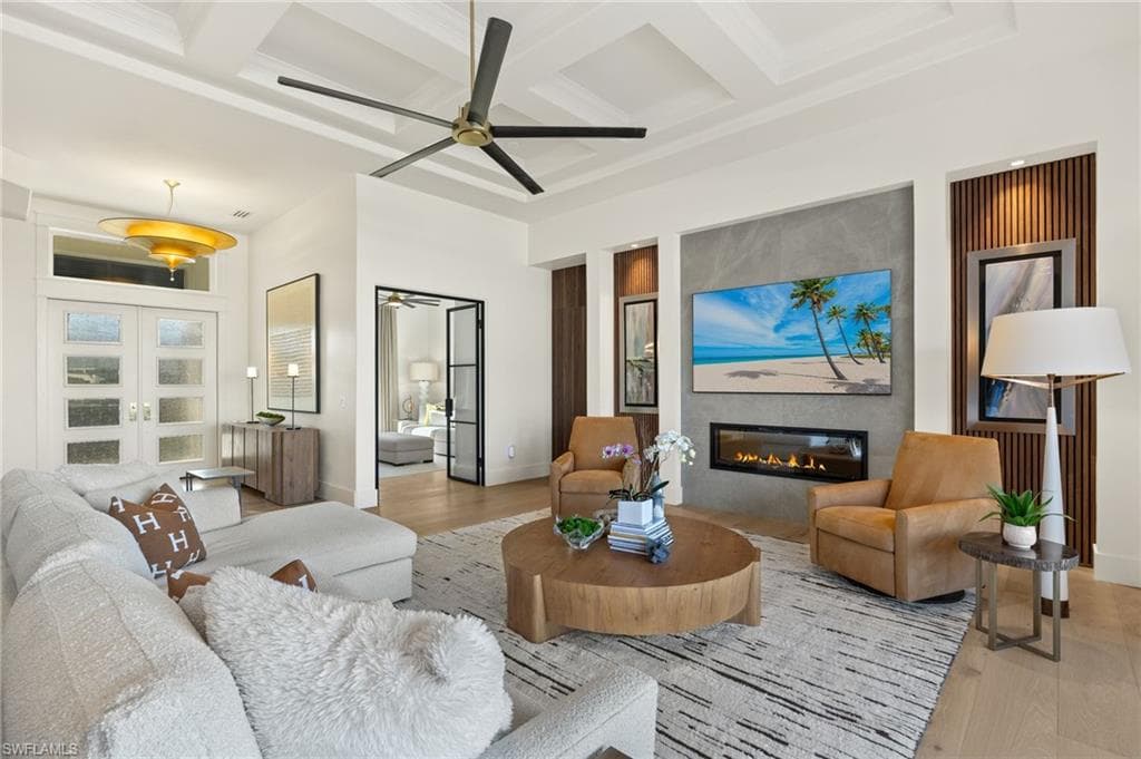 1955 Tarpon Rd, Naples, FL 34102-5