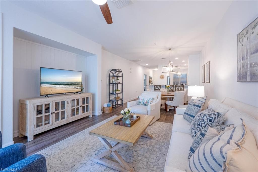 /property-images/225030238-2.jpg
