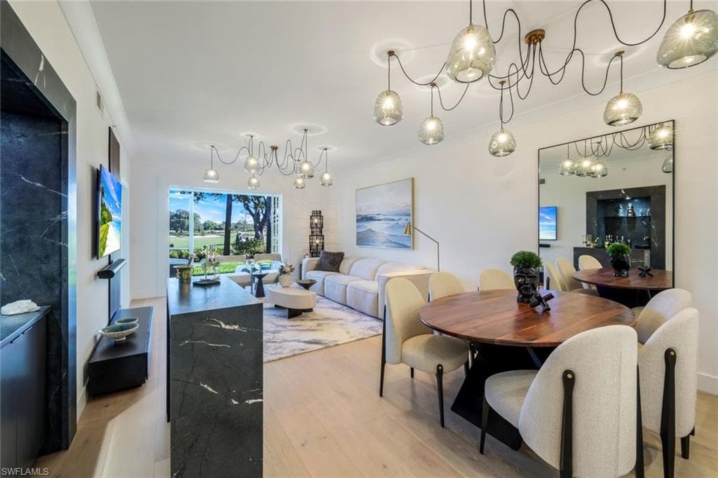 /property-images/225030567-2.jpg