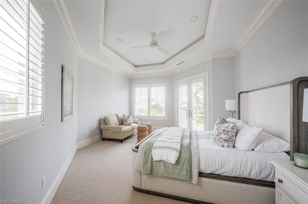 1266 Cobia Ct, Naples, FL 34102-25