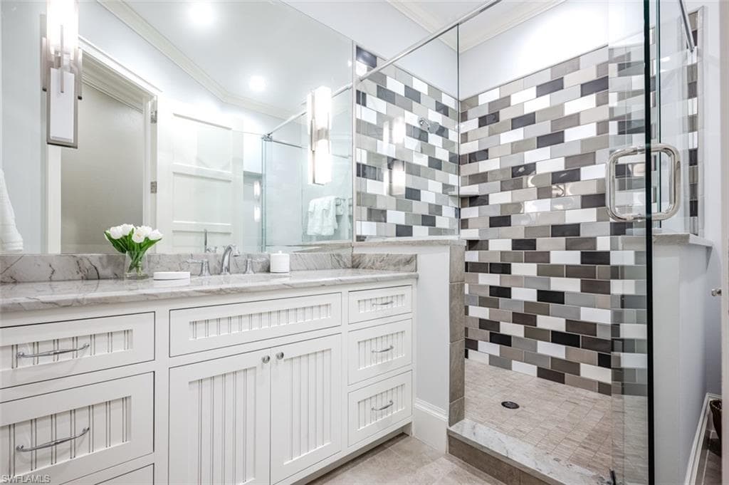 1266 Cobia Ct, Naples, FL 34102-31