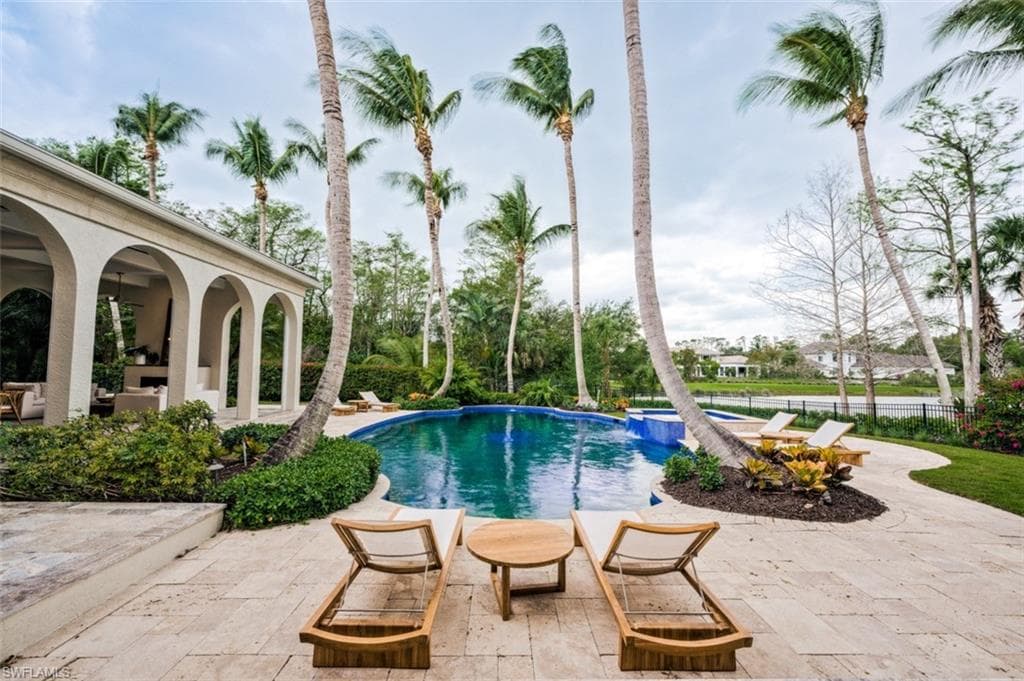 1429 Nighthawk Pt, Naples, FL 34105-48
