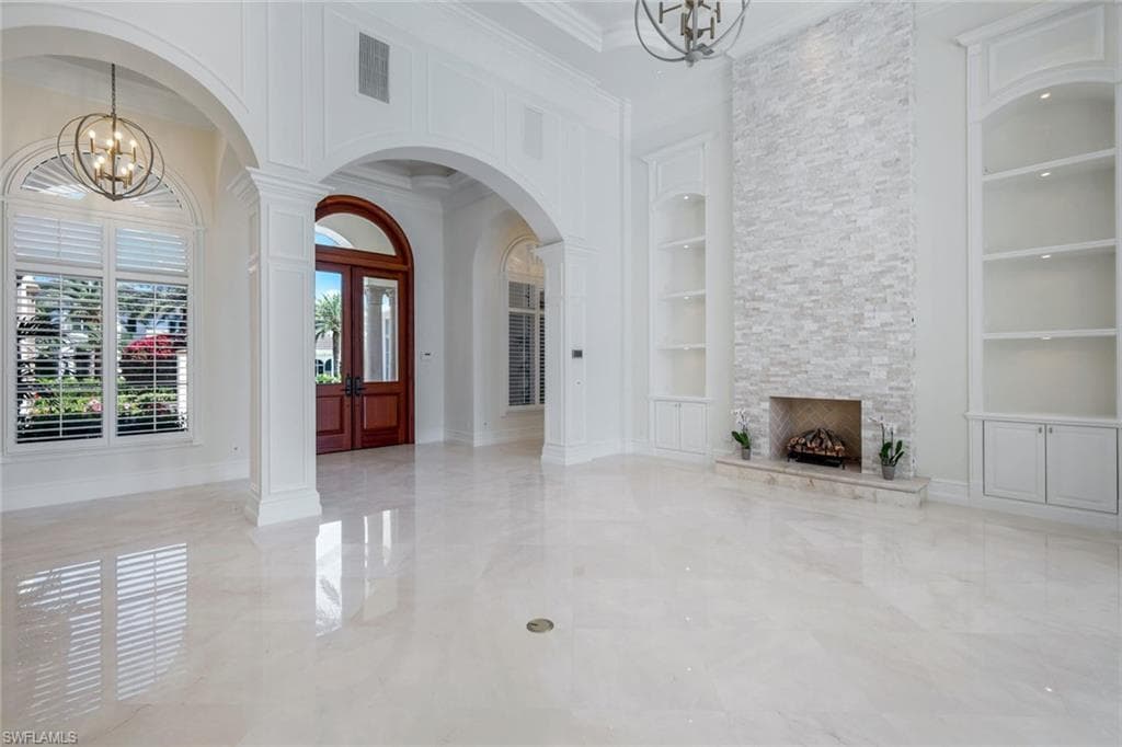 1421 Nighthawk Pt, Naples, FL 34105-10