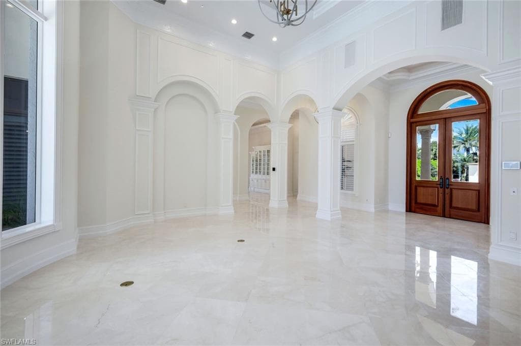 1421 Nighthawk Pt, Naples, FL 34105-11