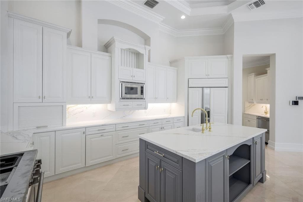 1421 Nighthawk Pt, Naples, FL 34105-18