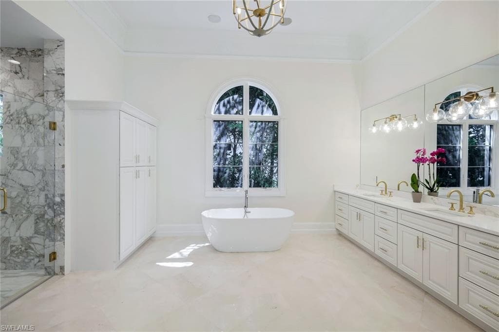 1421 Nighthawk Pt, Naples, FL 34105-31