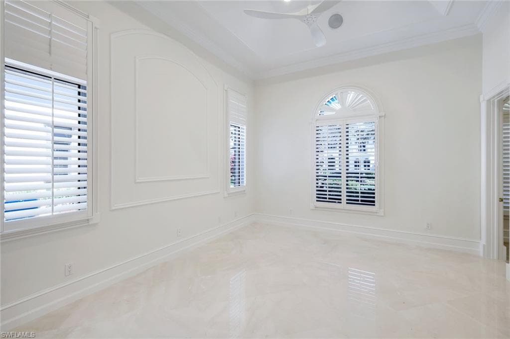 1421 Nighthawk Pt, Naples, FL 34105-34