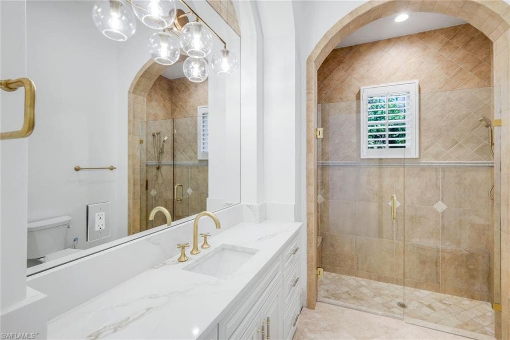 1421 Nighthawk Pt, Naples, FL 34105-39