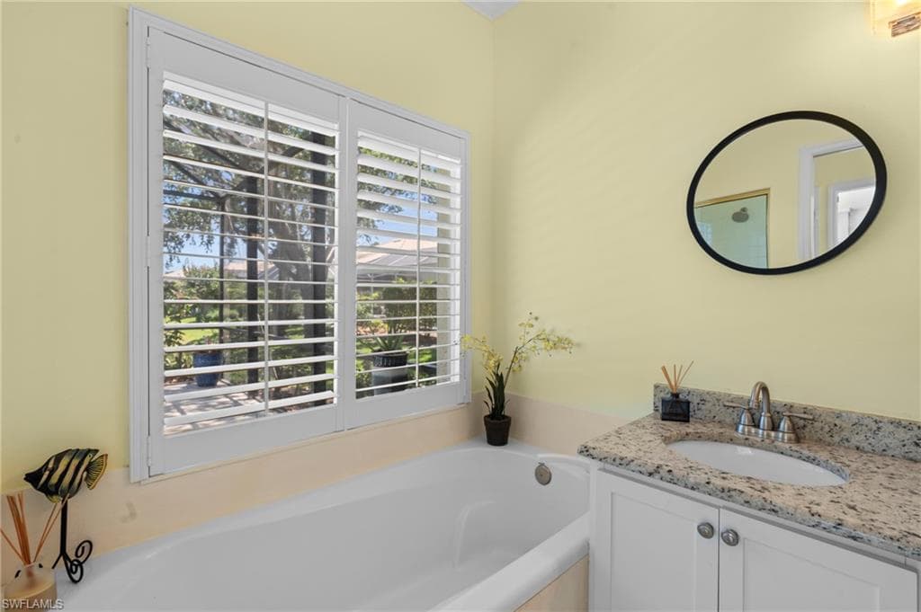 1958 Dory Ct, Naples, FL 34109-23